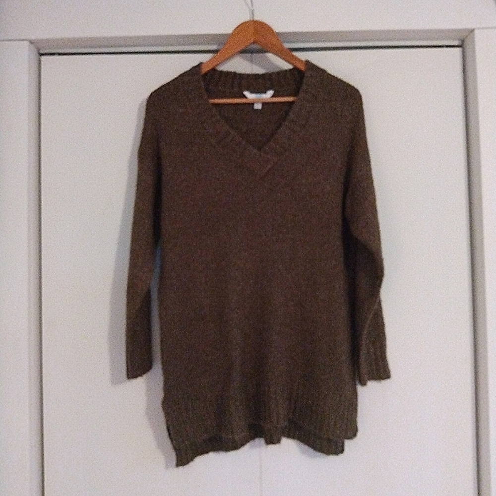 Cozy Soft Forest Green Sweater